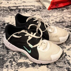 Women’s Nike Sneakers